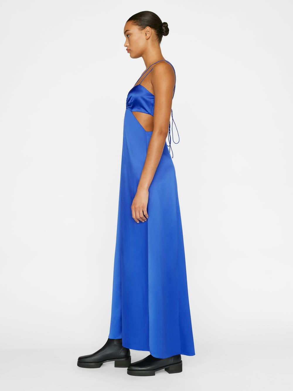 dress side view alt:fit1